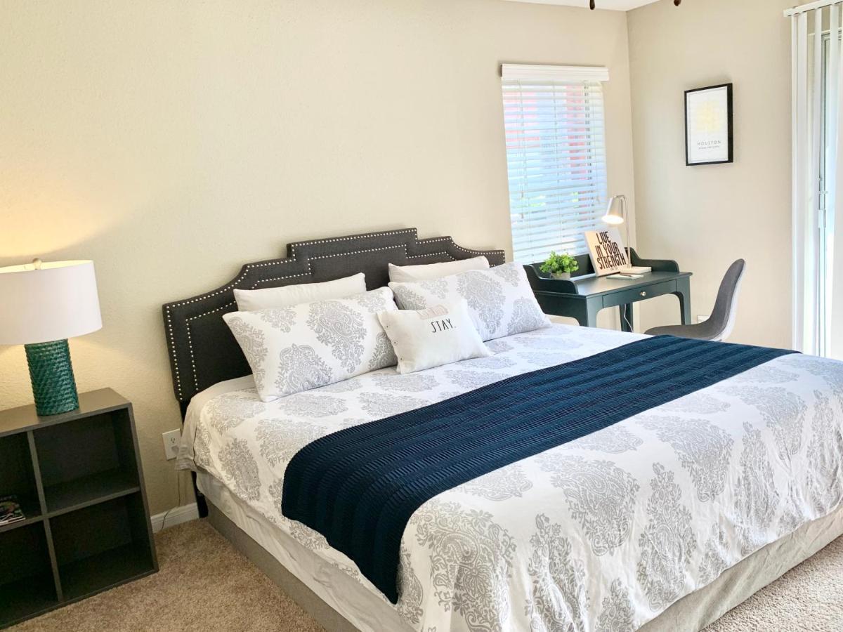 Spacious 2Br&2Ba Med Center Apt, Free Parking&Shuttle Houston Zewnętrze zdjęcie